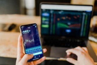 选择安全USDT钱包的指南：硬件钱包与软件钱包的安全性比较