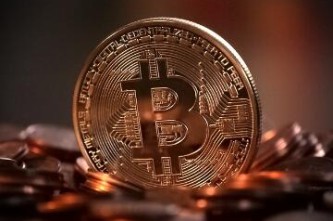 2025年国外九大数字货币交易所排行与评测：Coinbase、Binance等平台全面分析